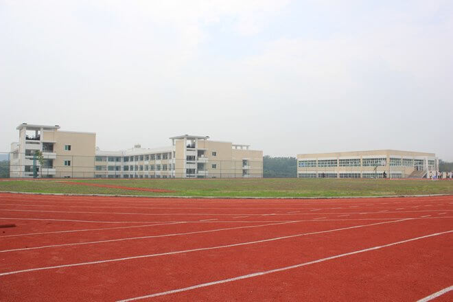 綿陽高新區(qū)實(shí)驗(yàn)中學(xué)校園風(fēng)采