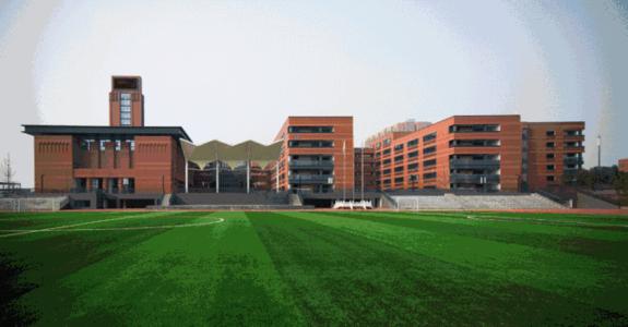 成都實外新都五龍山學校校園風采