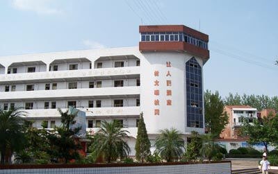 龍臺中學(xué)院校環(huán)境