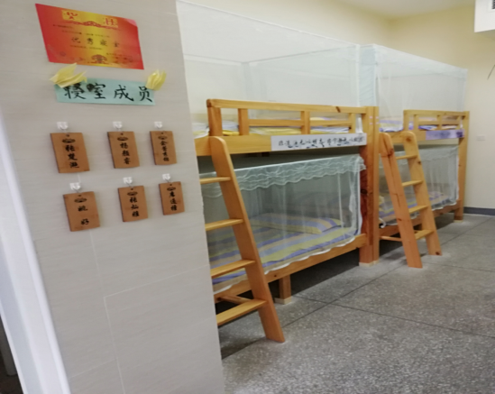 成都市實(shí)驗(yàn)外國(guó)語學(xué)校校園風(fēng)采