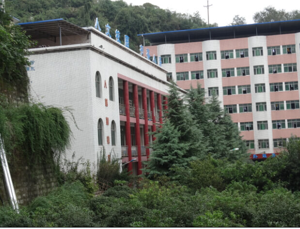 達州新世紀學(xué)校校園風(fēng)采