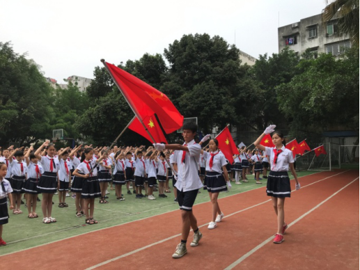 眉山育英實驗學(xué)校在什么地方？
