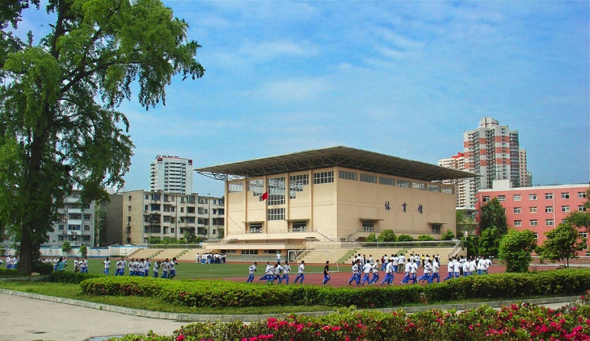 成都鐵路中學(xué)在哪？