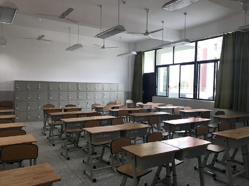 北京第二外國語學院成都附屬中學環(huán)境好不好？