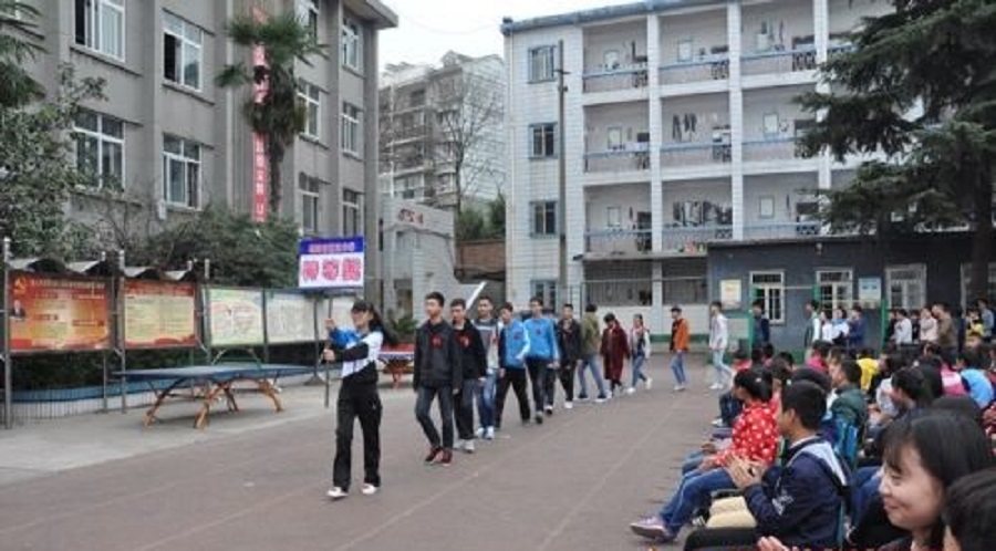 綿陽市第三中學近幾年的中考錄取分數(shù)線是多少？