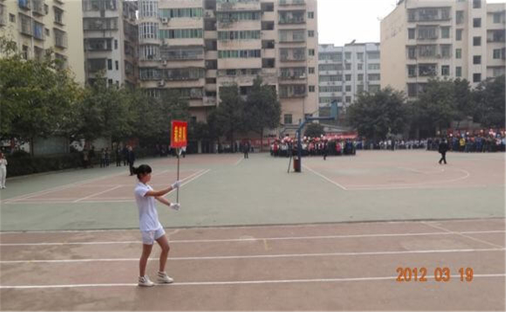 巴中六中學校環(huán)境怎么樣？