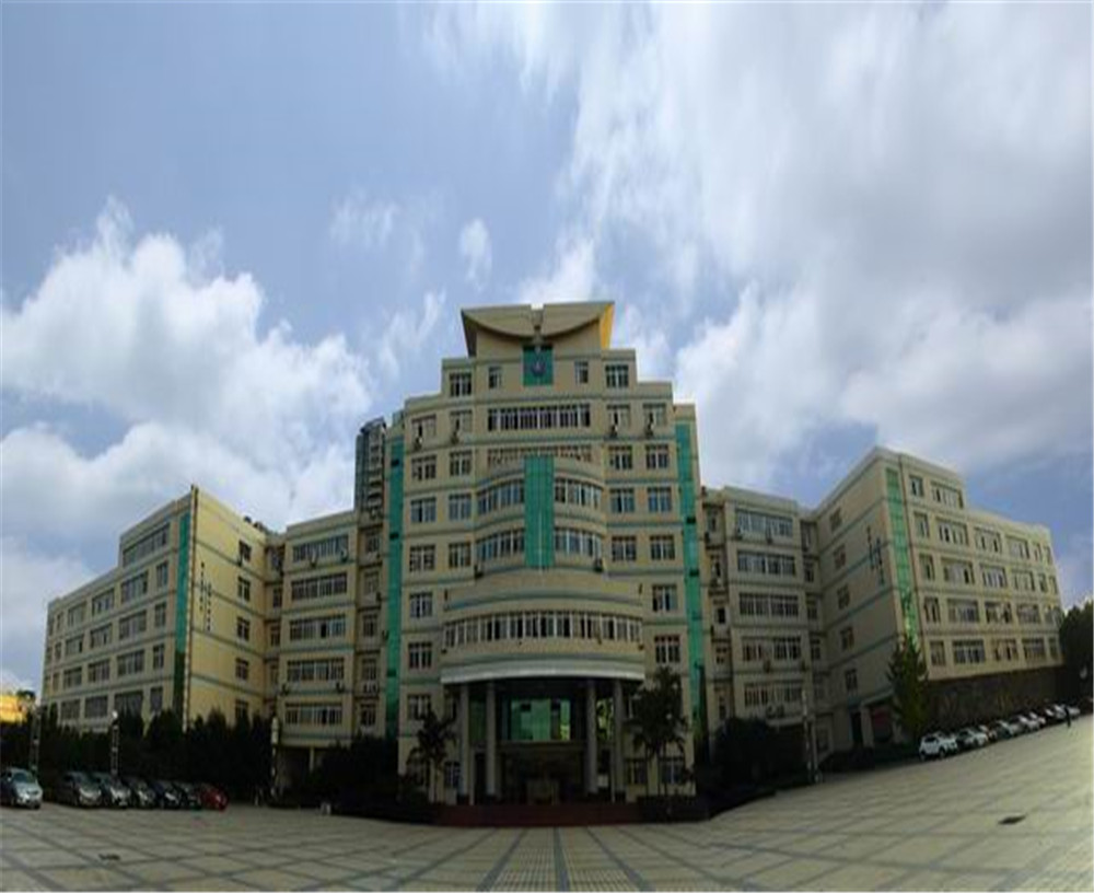 達(dá)州市第一中學(xué)2020年中考錄取分?jǐn)?shù)線多少分？