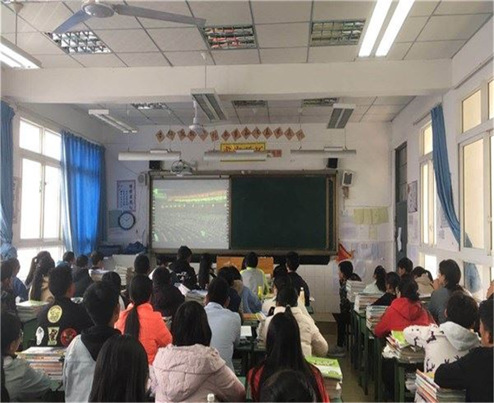 西昌市第五中學(xué)2020年中考錄取分?jǐn)?shù)線多少分？