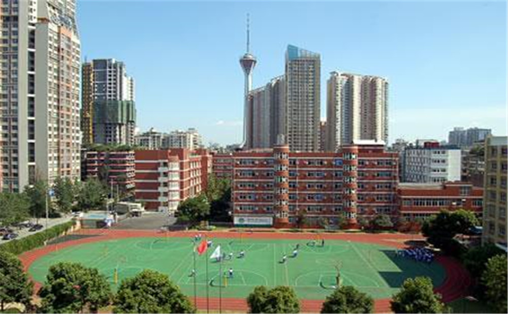 北師大成都實(shí)驗(yàn)中學(xué)的高中怎么樣？
