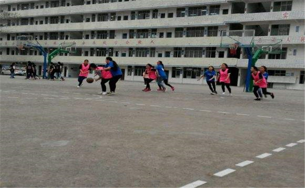 養(yǎng)馬中學(xué)2020年的錄取分?jǐn)?shù)是多少？