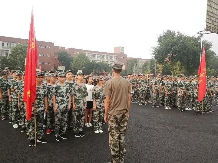 華潤(rùn)高級(jí)中學(xué)的升學(xué)率怎么樣？