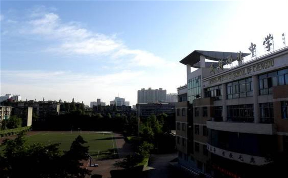 成都市西北中學(xué)的本科升學(xué)率高不高？