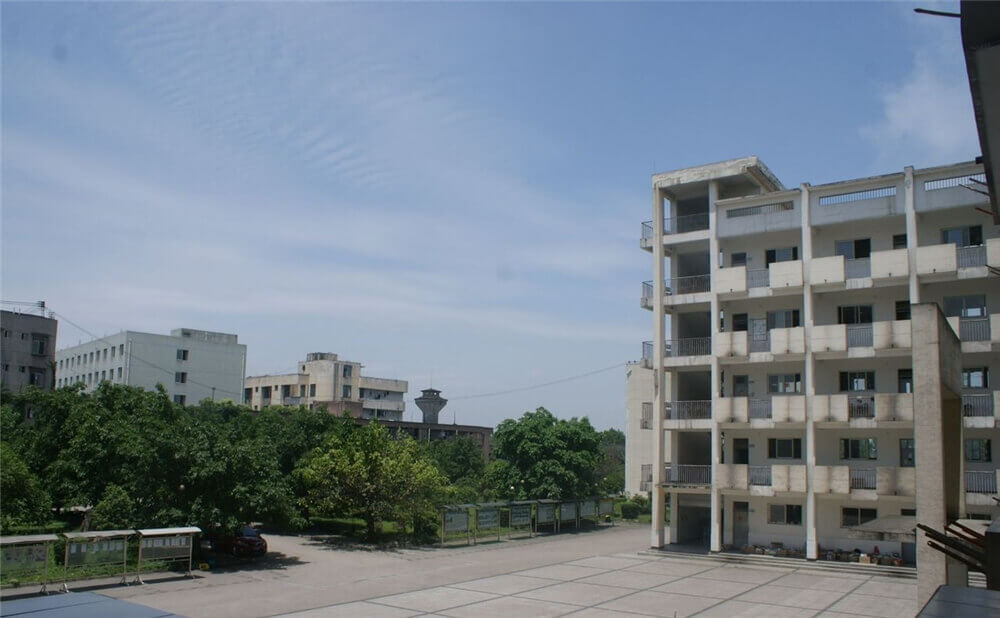 高埂中學(xué)2020年招生標(biāo)準(zhǔn)在哪兒看？