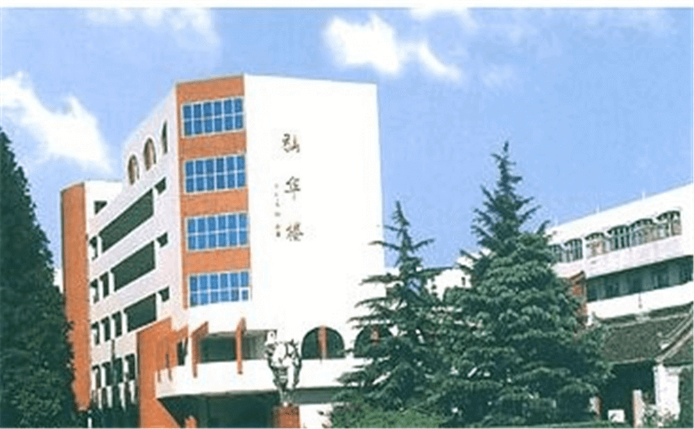 泰興中學(xué)的錄取分?jǐn)?shù)是多少？