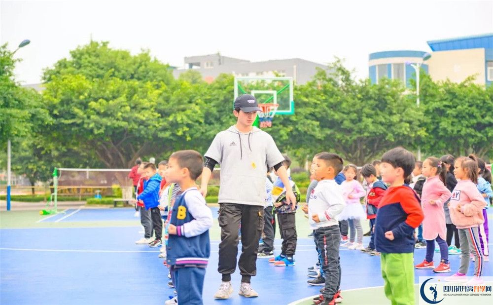 川科外國語學(xué)校2020年分?jǐn)?shù)線是多少？