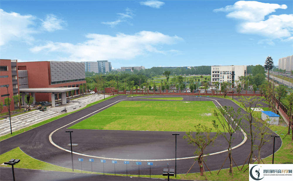 電子科技大學(xué)實驗中學(xué)的高中住宿好不好？