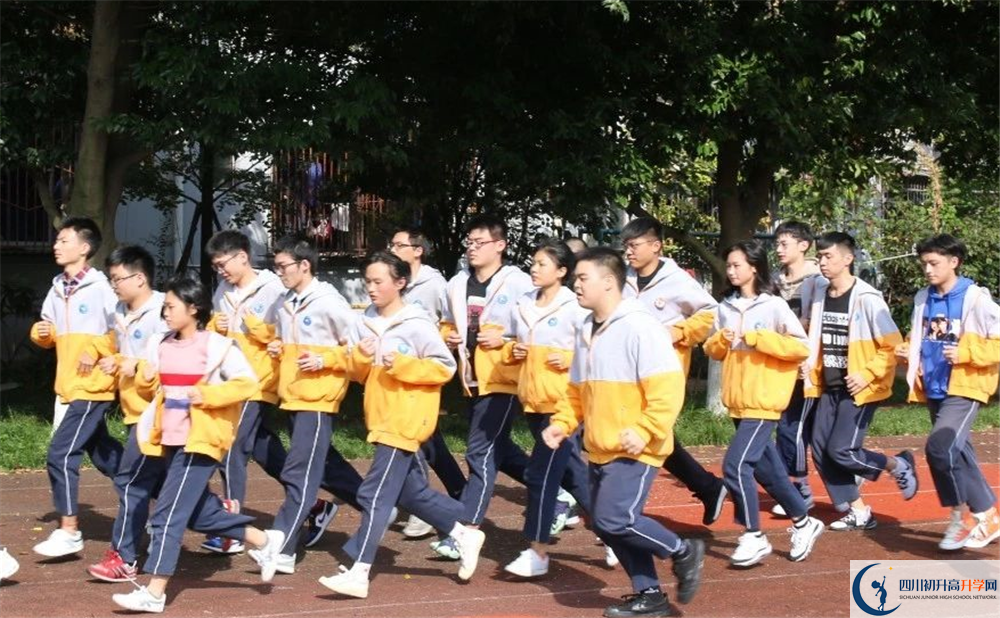 洛帶中學(xué)的老師好不好？