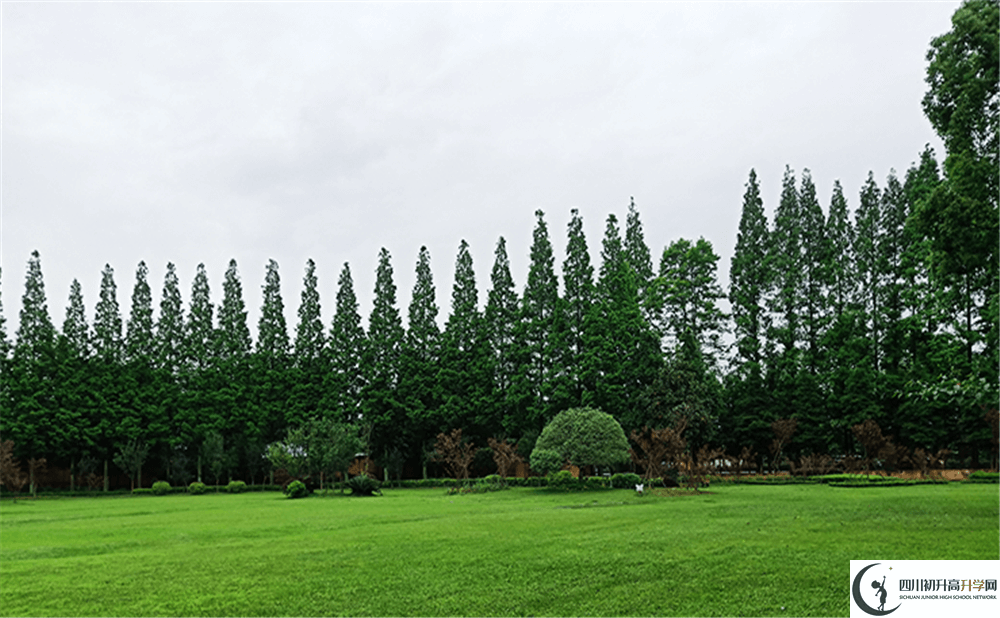 玉壘學校（都江堰）的高中住宿好不好？