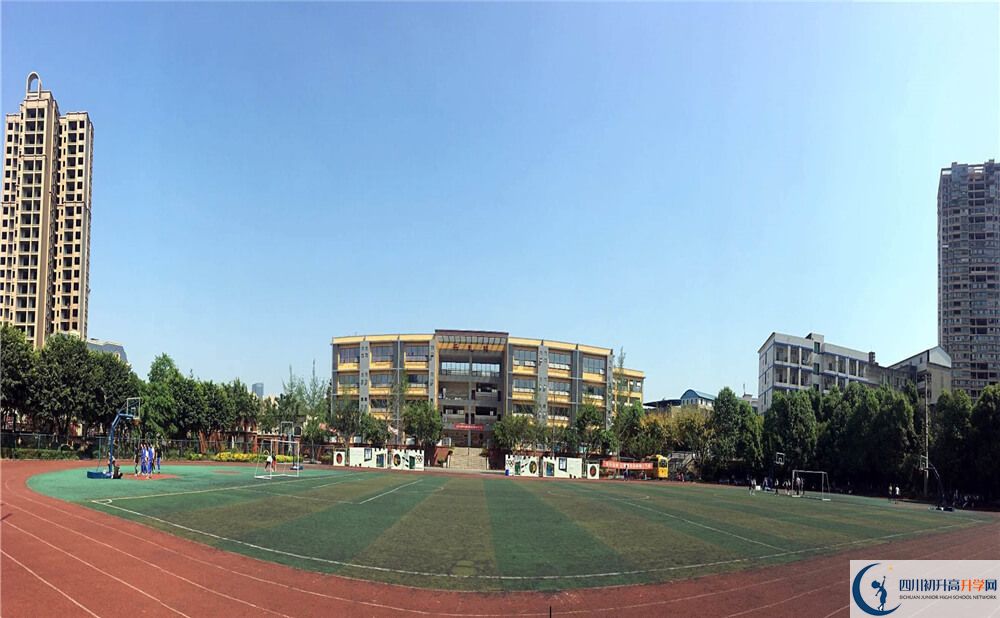 仁壽華達(dá)高中住宿費(fèi)用是多少錢(qián)？