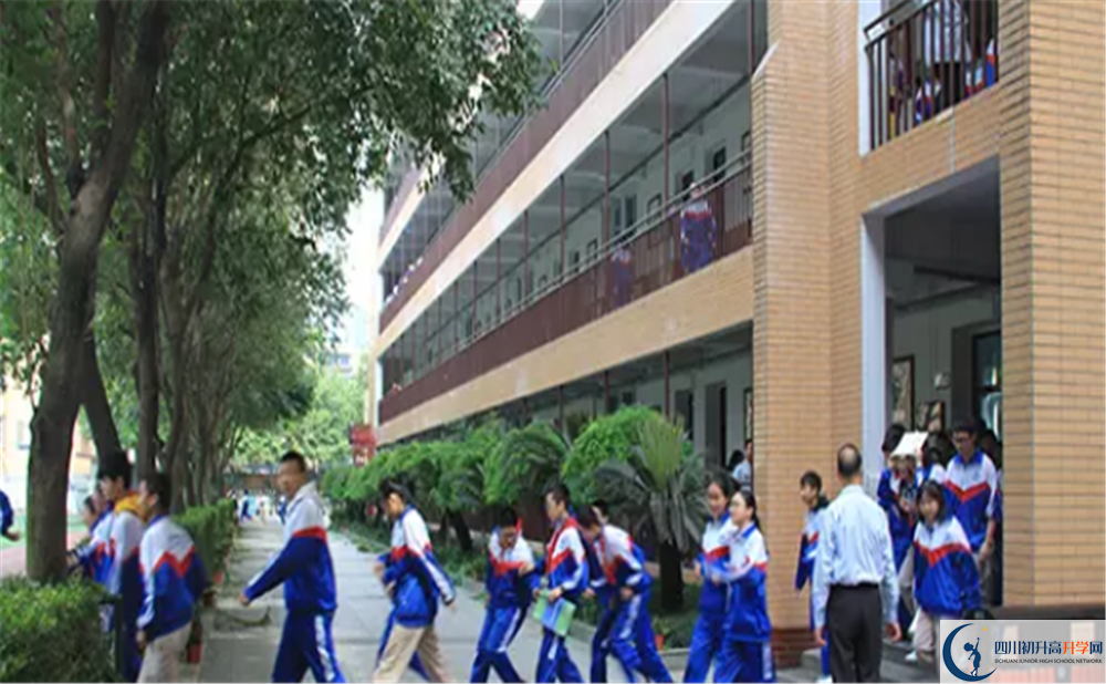 成都大學(xué)附屬中學(xué)2020屆高三期末試卷在哪里看？