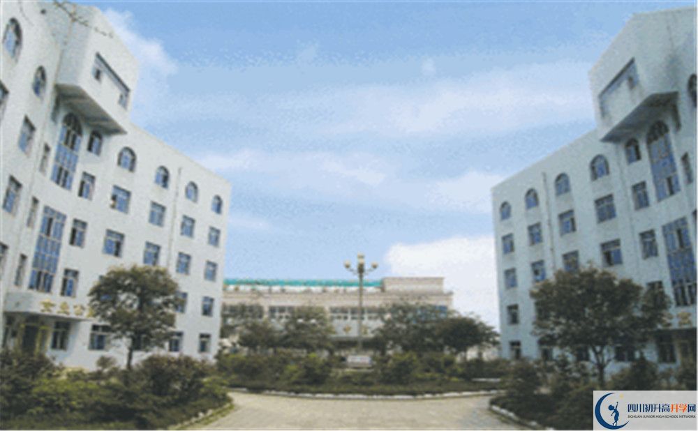 彭州中學(xué)2020年全國排名是多少？