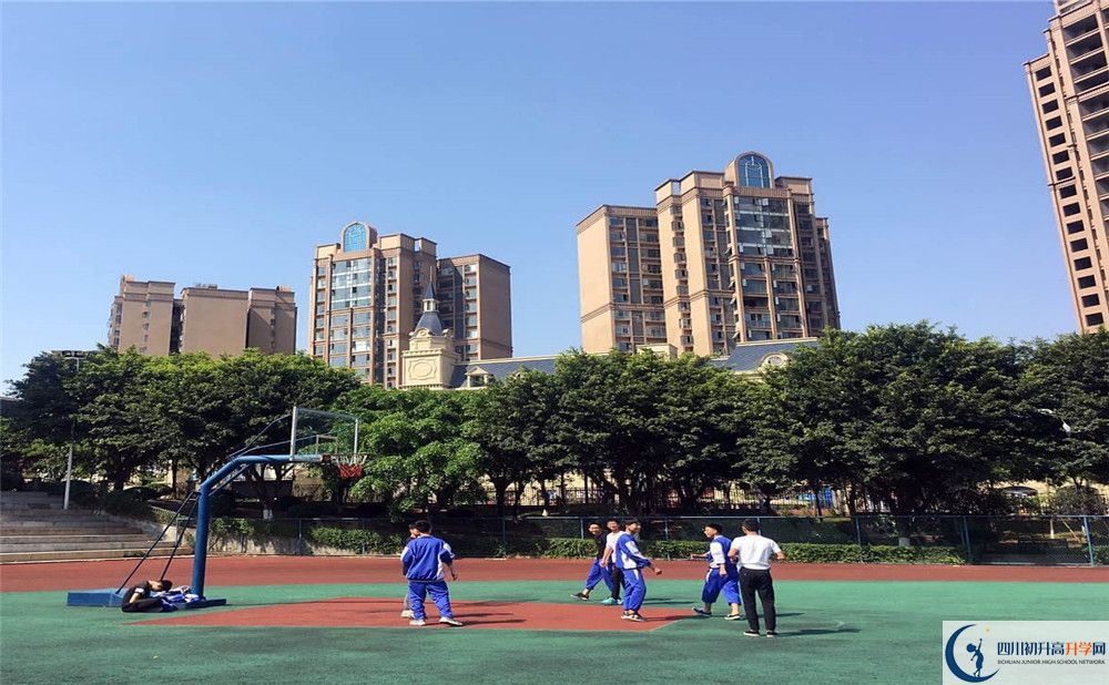 仁壽華達(dá)高中在全國(guó)高中排名是多少？