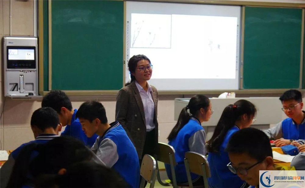2020成都實驗中學初升高分班考試題難不難？