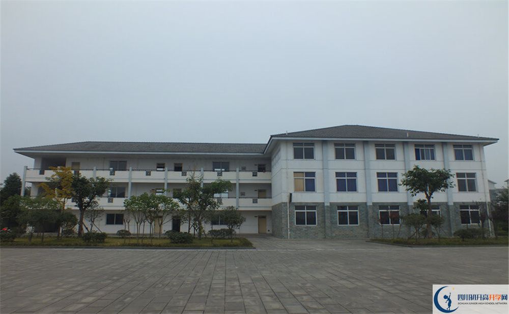淮口中學(xué)在全國高中排名是多少？