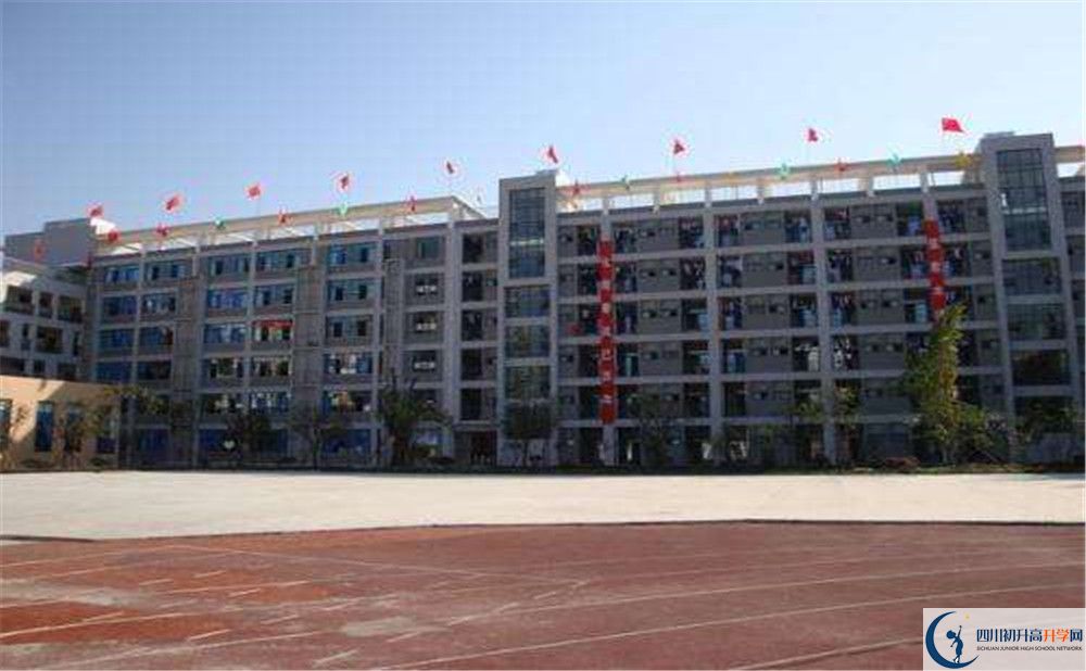 2020四川大學(xué)附屬中學(xué)平行班升學(xué)率是多少？