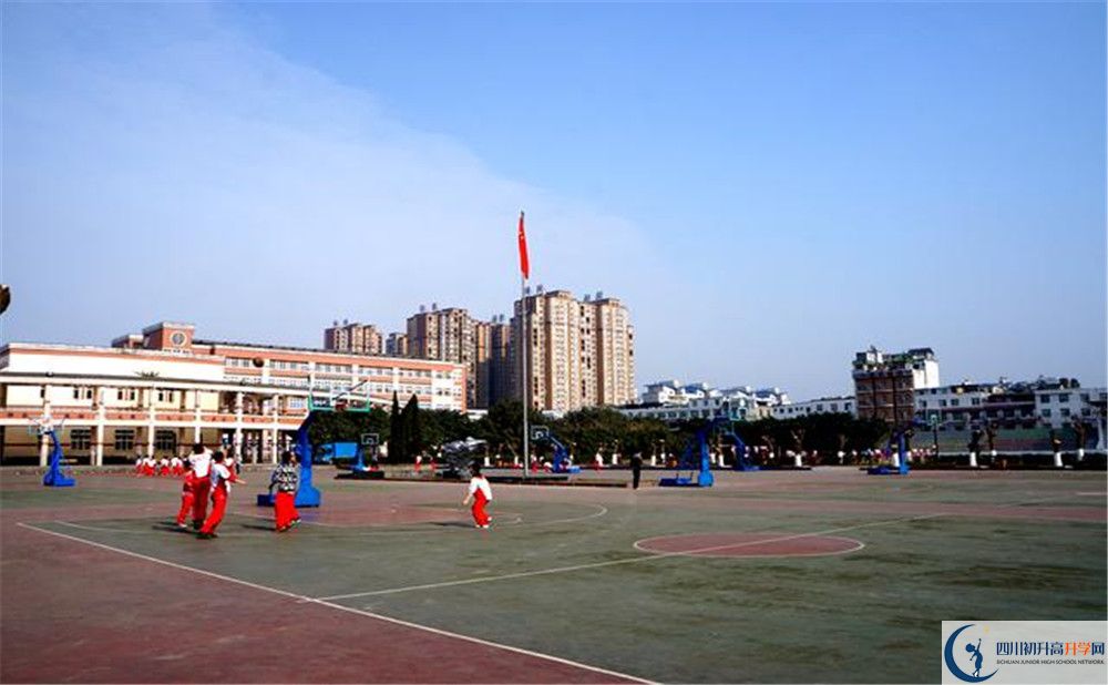 樹德博瑞實驗學(xué)校平行班中考重點率高嗎？