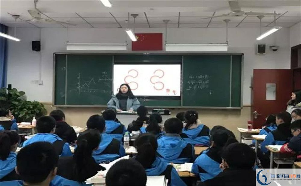 2020年成都十八中軍訓時間安排在哪看？