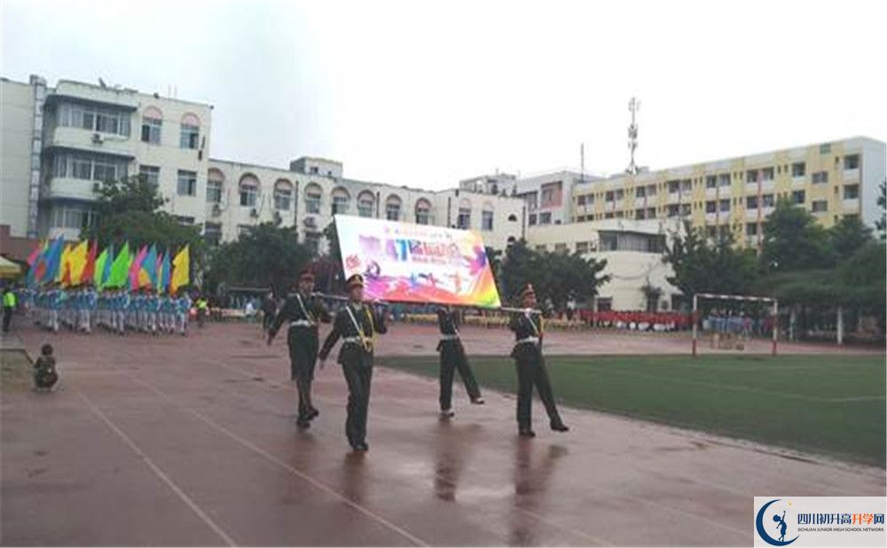 西南交通大學附屬中學2020年高考人數(shù)是多少？