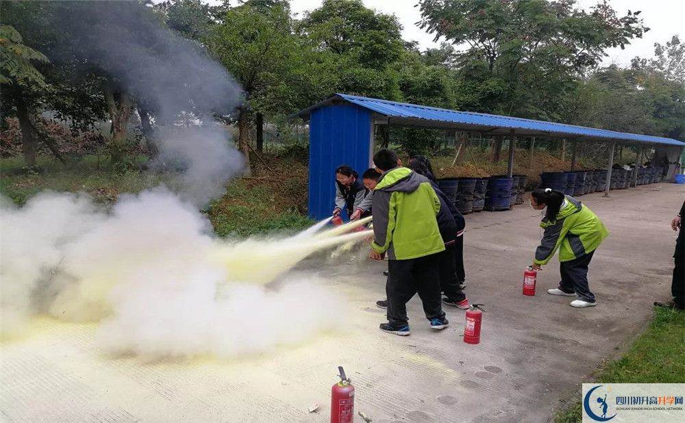 成都經(jīng)濟技術(shù)開發(fā)區(qū)實驗中學高一作息時間是多久？
