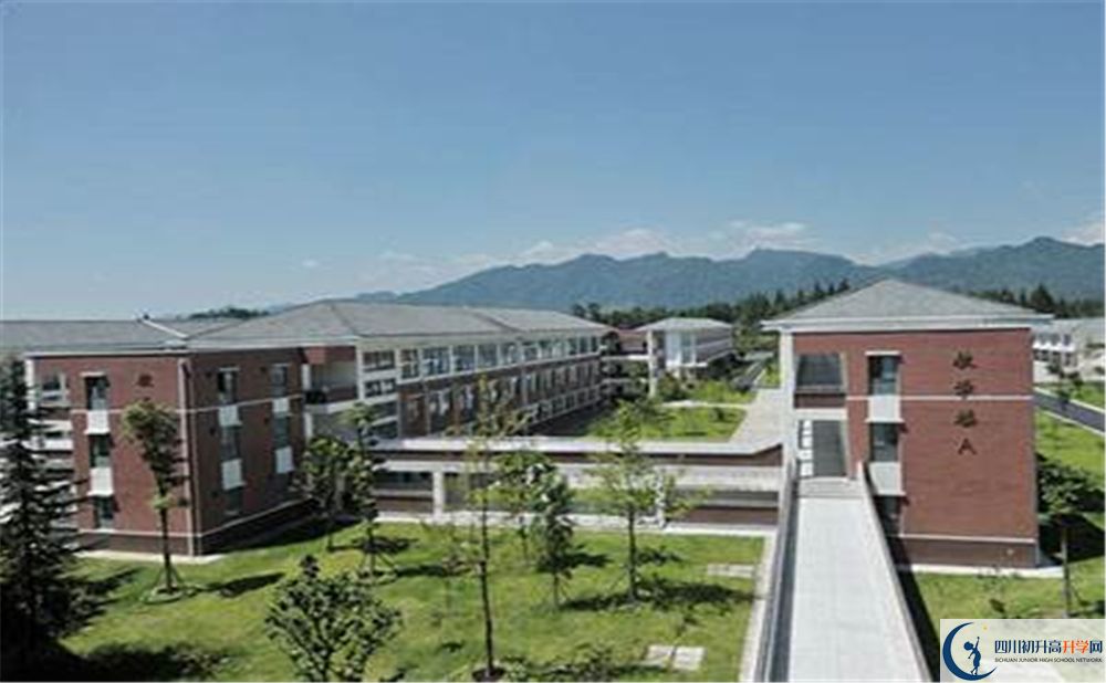 2020都江堰青城山高級中學自主招生錄取線是否有調(diào)整？