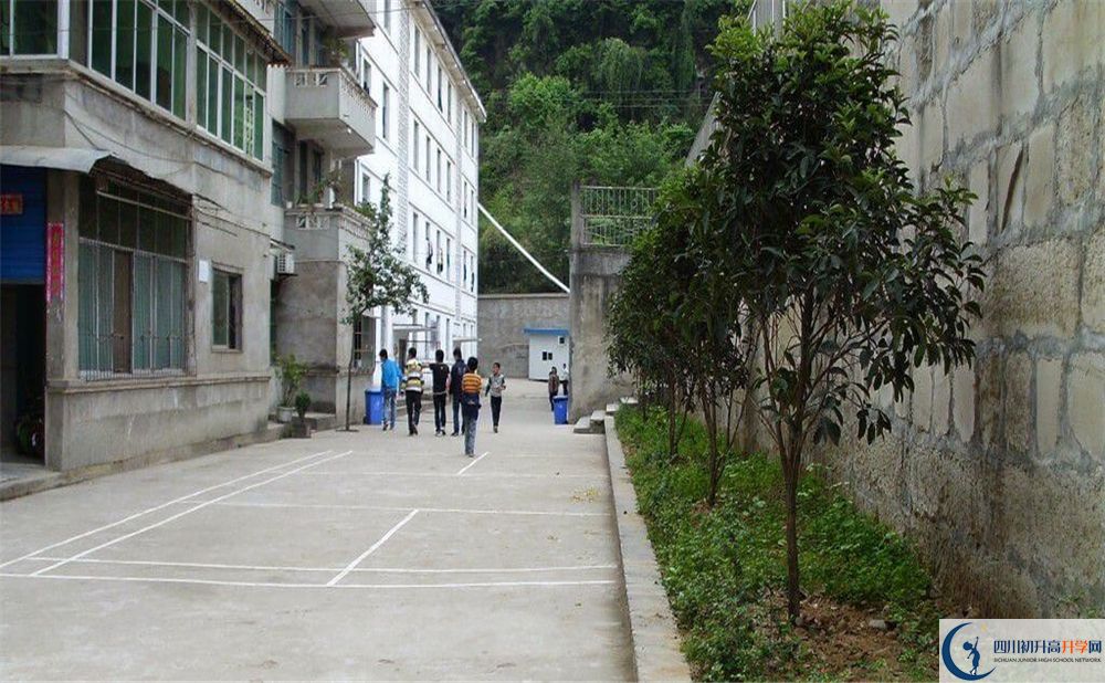 2020玉山中學(xué)錄取線是否有調(diào)整？