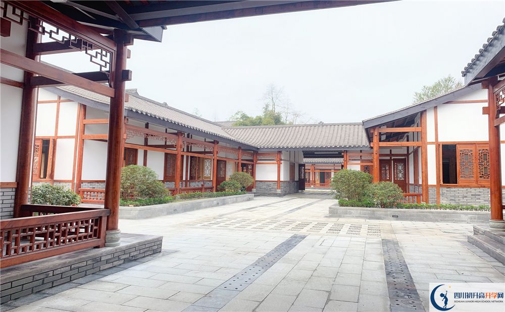 綿實外國語學校2020年好不好？