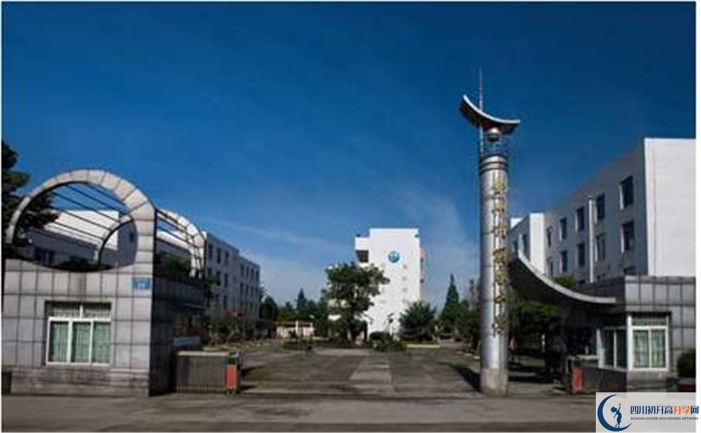 彭州中學(xué)2020年環(huán)境怎么樣？